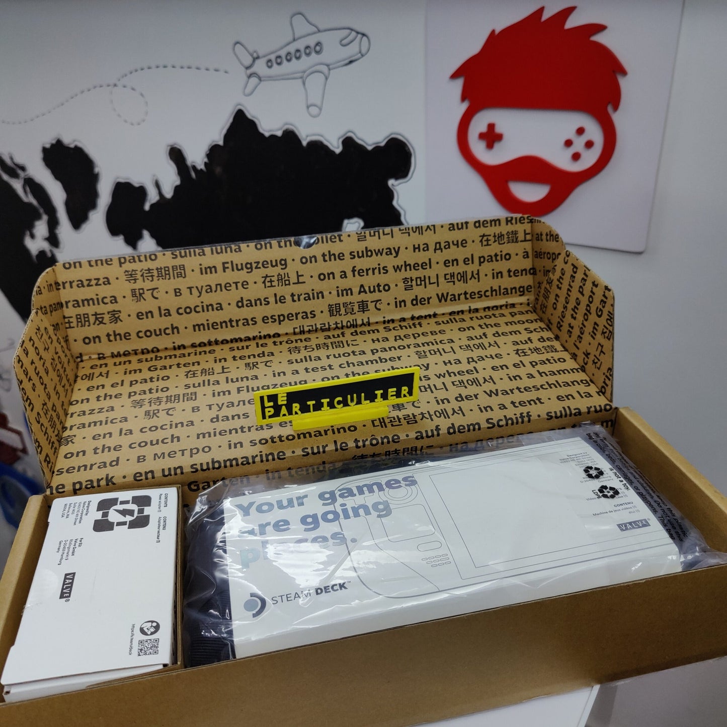 Valve Steam Deck 64 Gb + 400 micro SD Etat Neuf