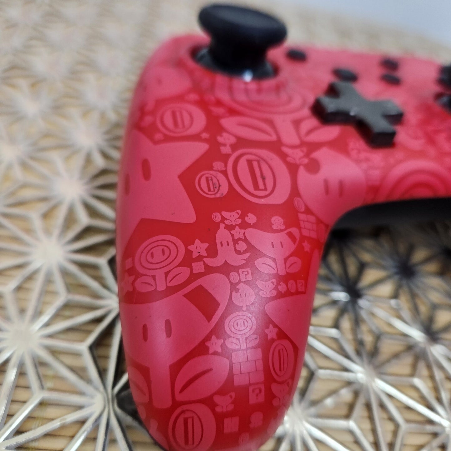 PowerA Manette filaire Core plus pour Nintendo Switch - Mario ♻️ Occasion