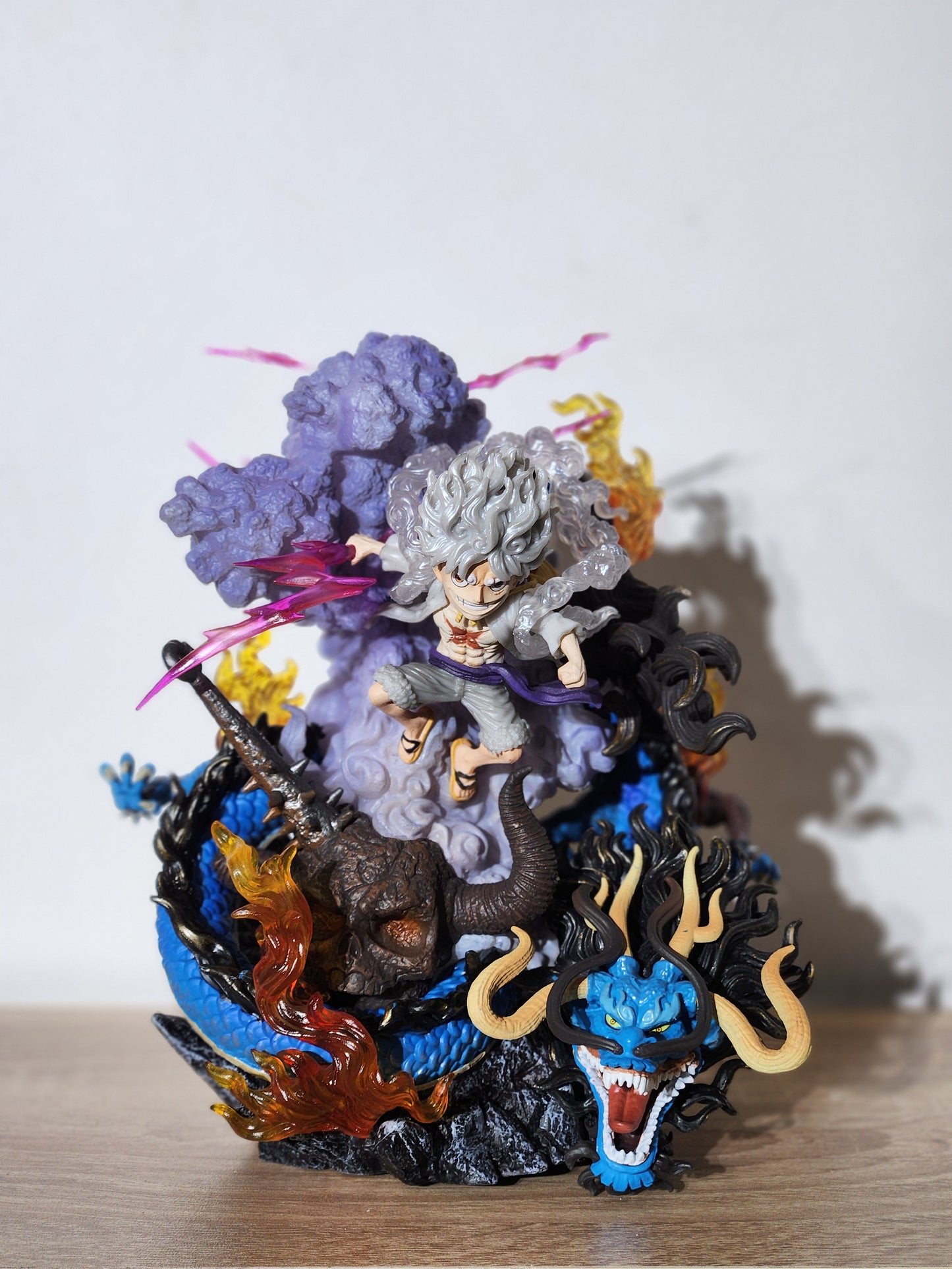 Figurine Luffy Gear 5 One Piece