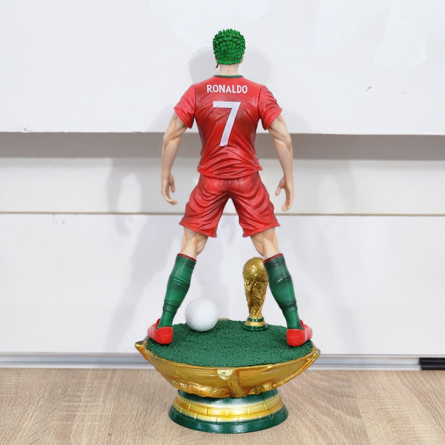 Figurine One Piece Zoro Football CR7 35 cm