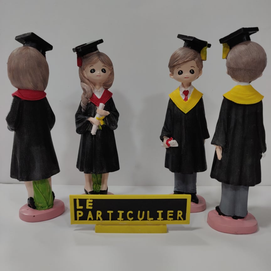 Figurine Bachelier