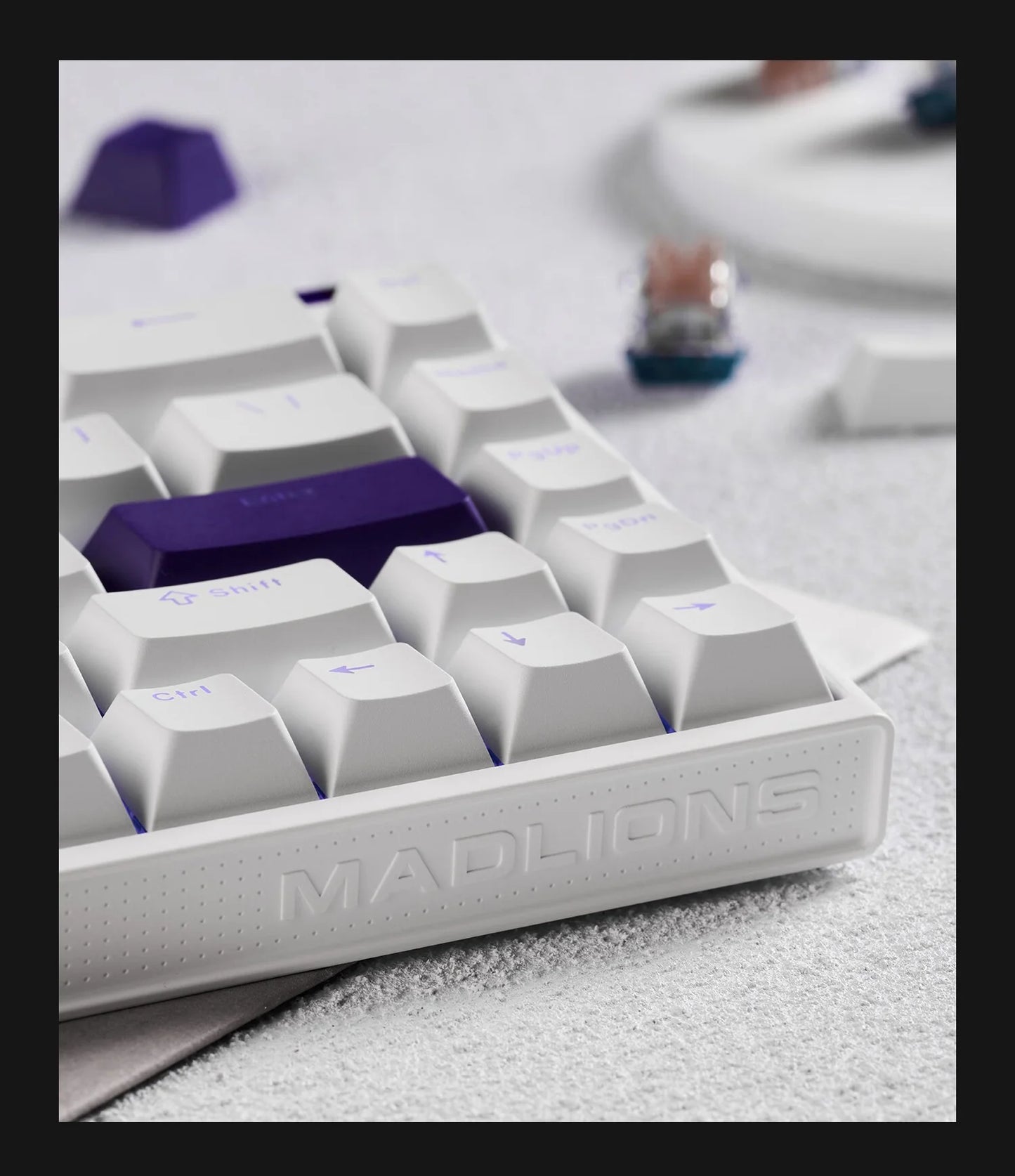 Clavier Gaming Magnétique Filaire Blanc Nano 68 | Madlions