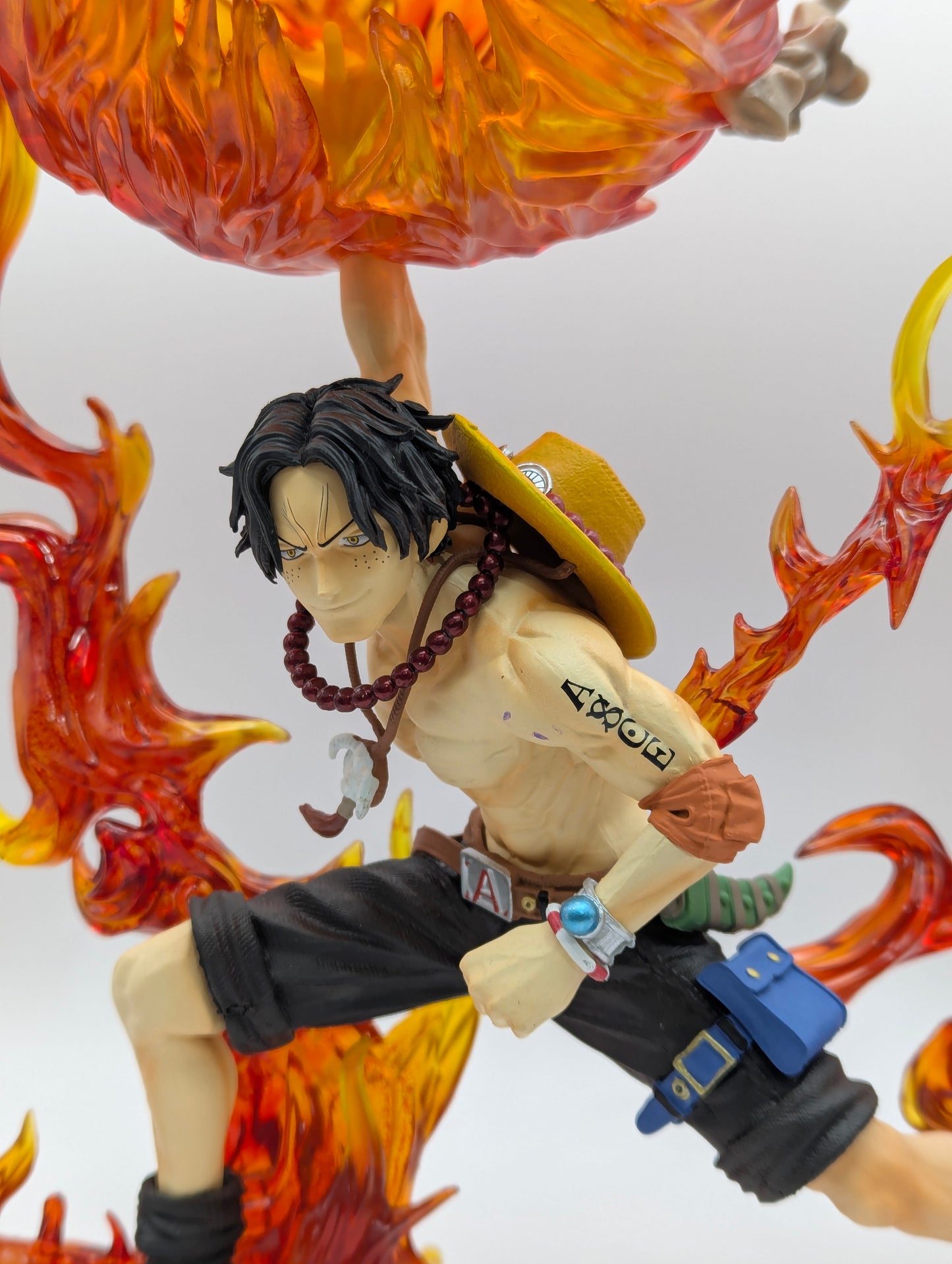 Figurine ACE Boule de Feu - One Piece  (25 cm)