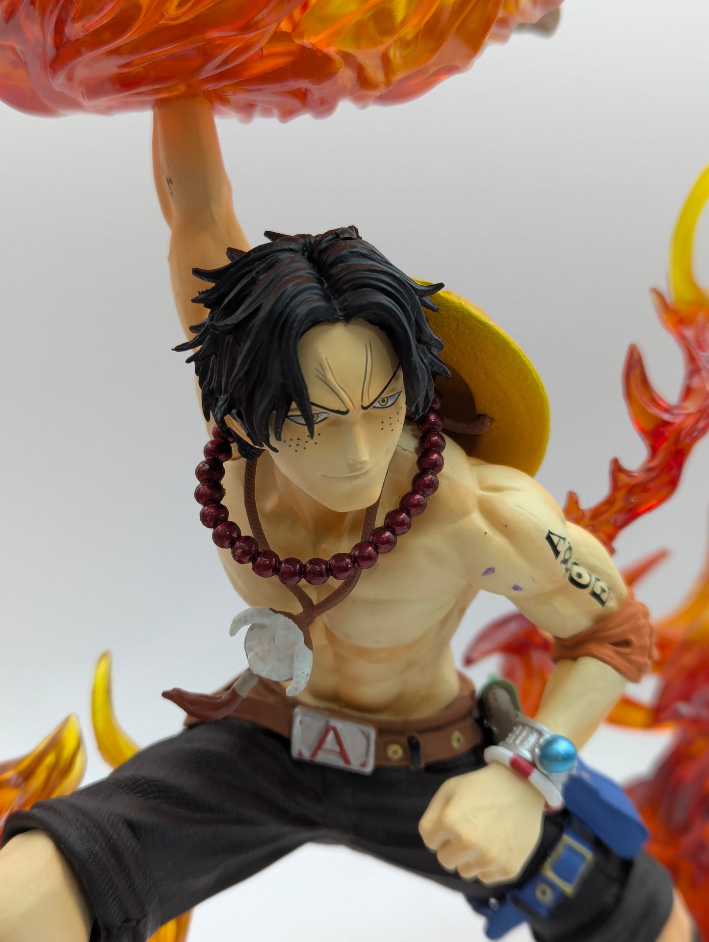 Figurine ACE Boule de Feu - One Piece  (25 cm)