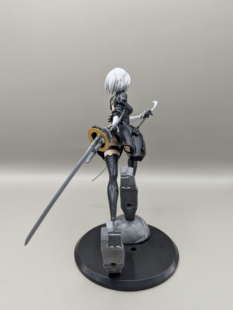 Figurine NieR Automata Android 2B (17 cm)