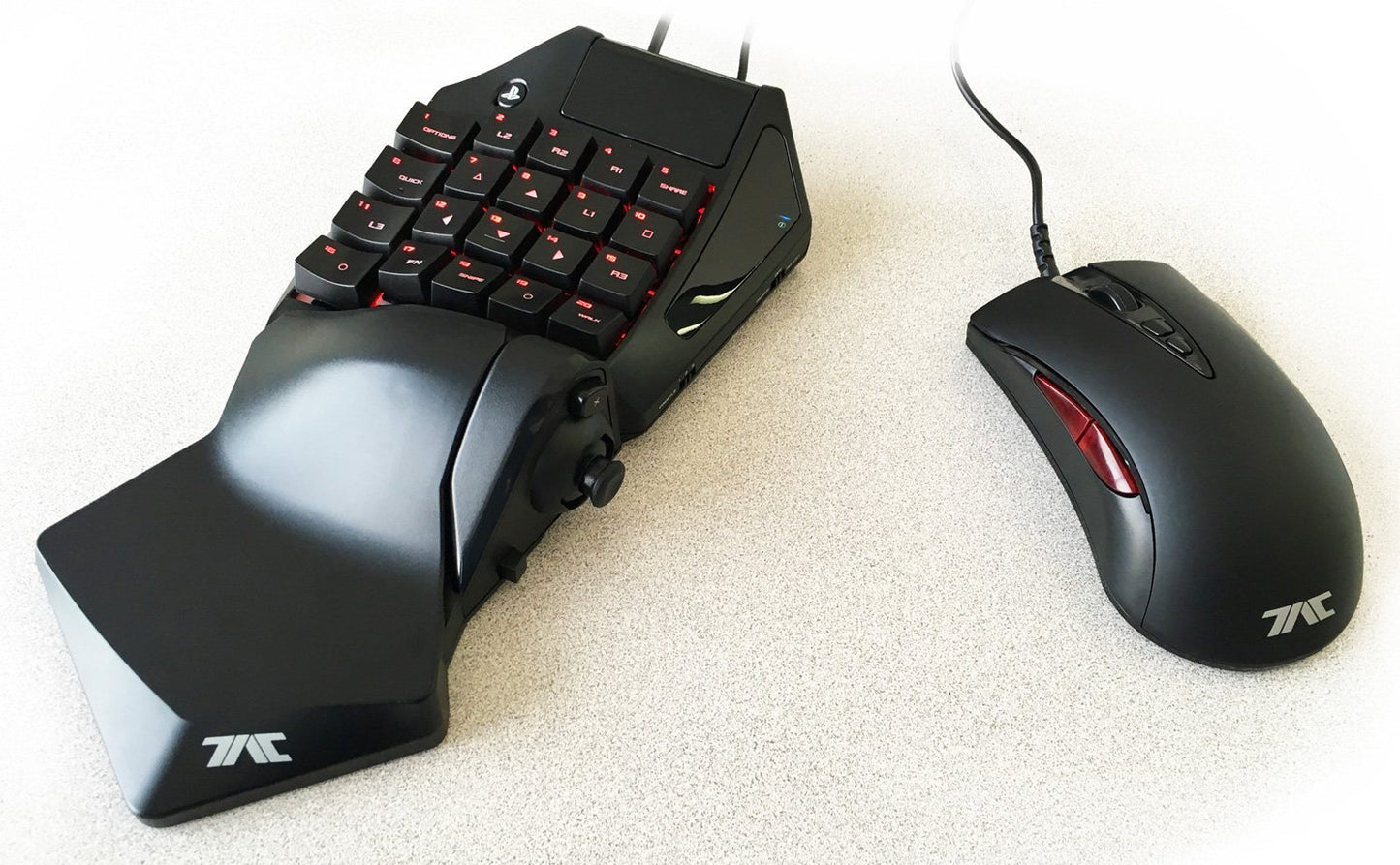 Hori PS4 TAC : PRO (Manette Clavier Mécanique et Souris pour PS4/PS5)