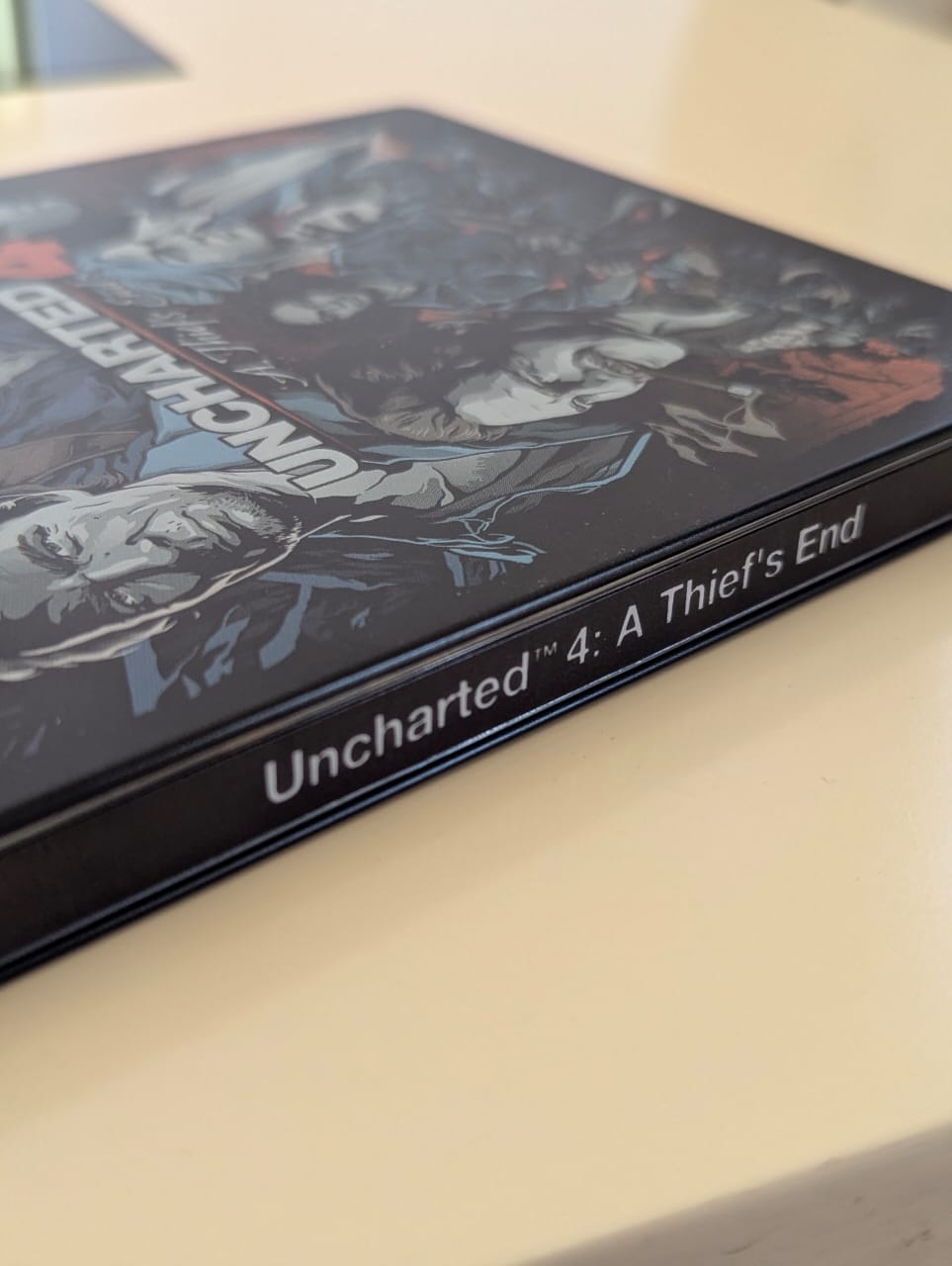 Uncharted 4 + Steelbook + Stickers | Occasion ♻️ PS4