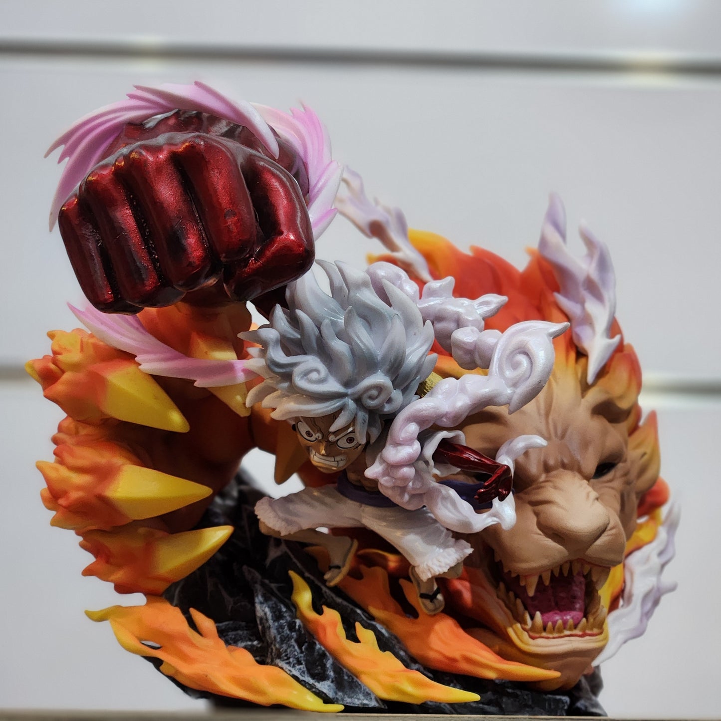 Figurine One Piece - Luffy Lion - Gear 5  (15 cm)