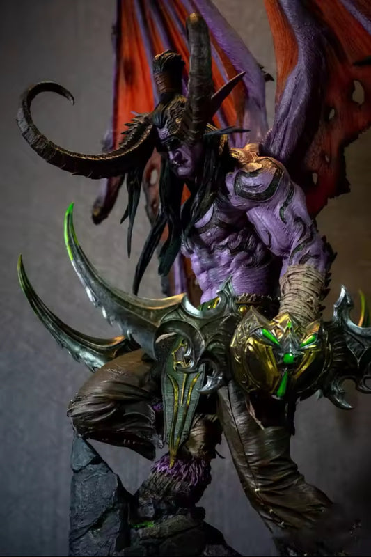 Figurine World Of Warcraft illidan -37 cm-