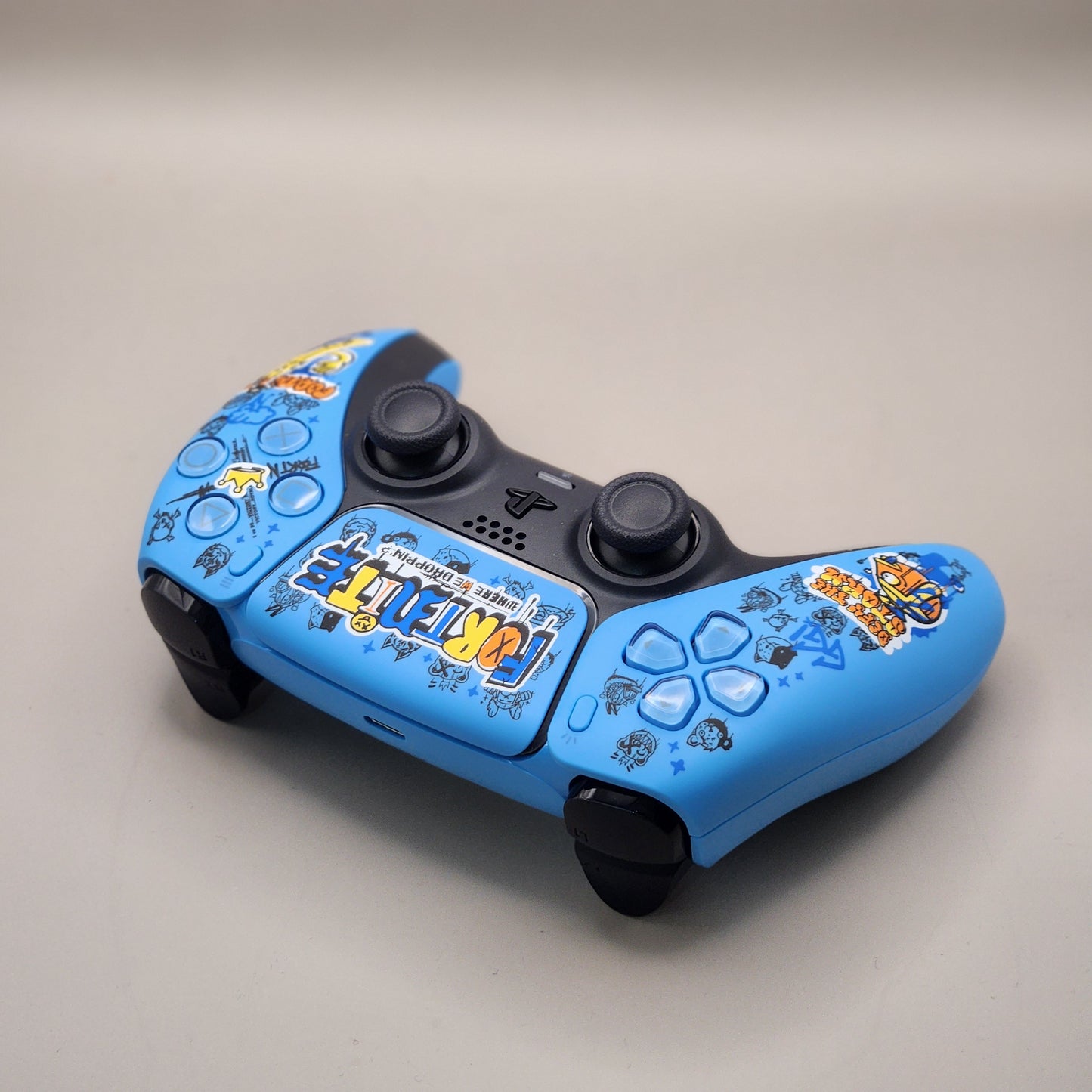 Manette Dualsense PlayStation 5 limite d'édition fortnite