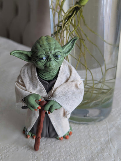 Figurine Maitre Yoda Star Wars  13 cm