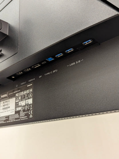 Ecran GIGABYTE M28U Moniteur de jeu 28" 4K UHD - 3840 x 2160, 144Hz, 1ms