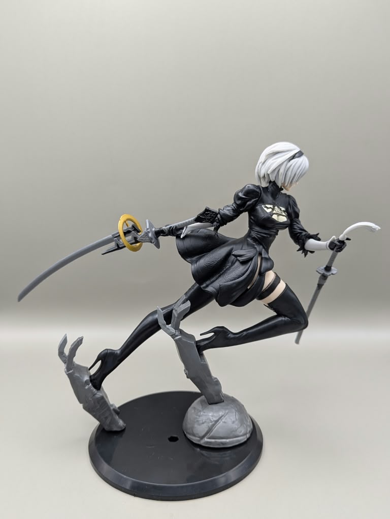 Figurine NieR Automata Android 2B (17 cm)