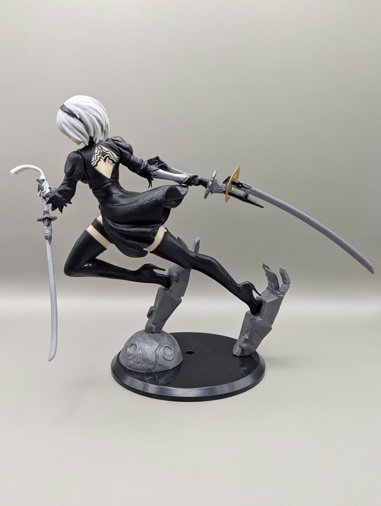 Figurine NieR Automata Android 2B (17 cm)