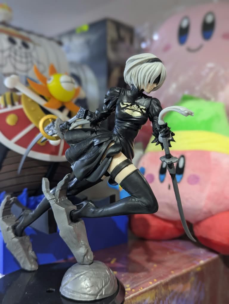 Figurine NieR Automata Android 2B (17 cm)