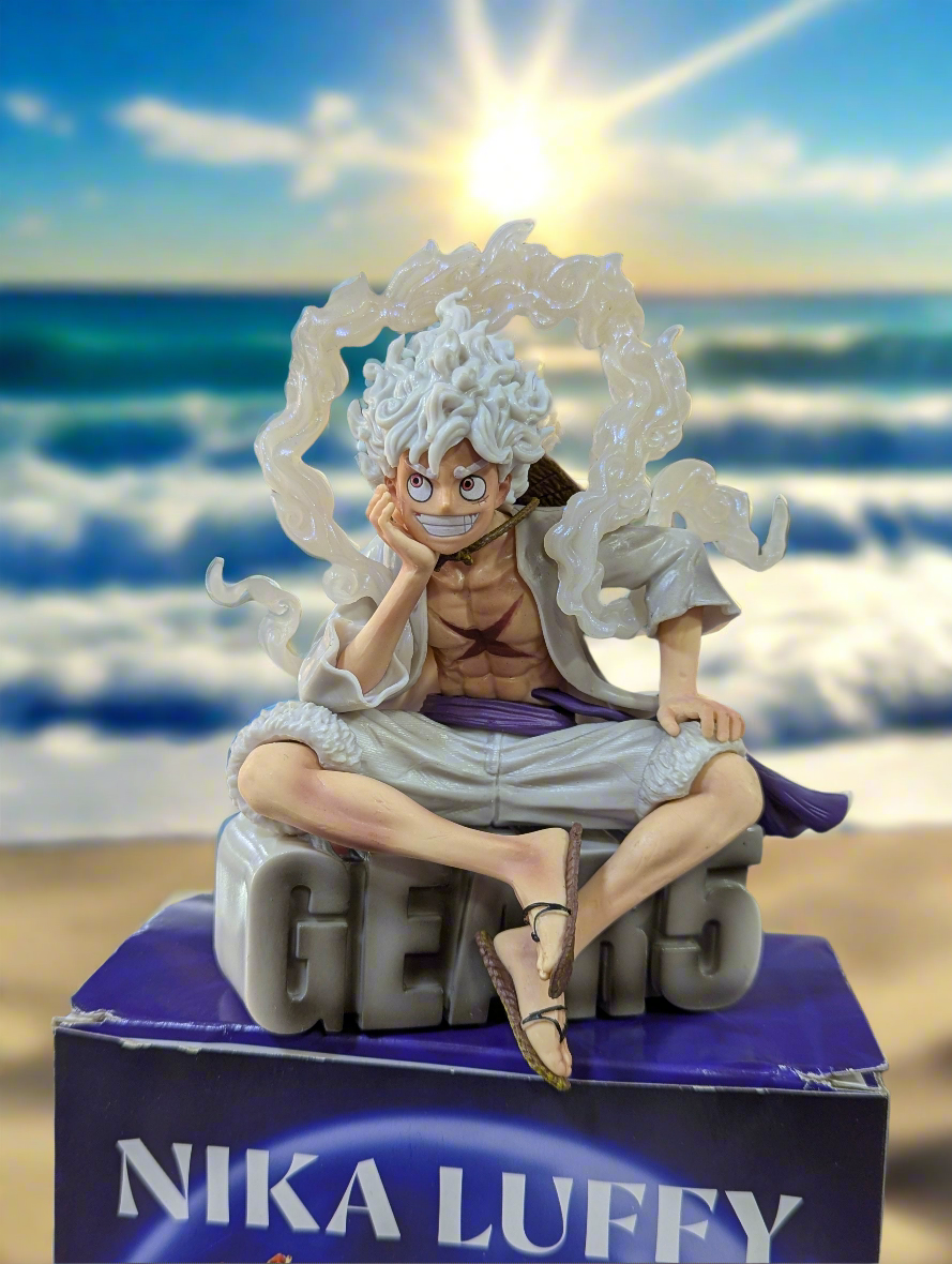 Figurine One Piece Luffy Gear 5  17 cm