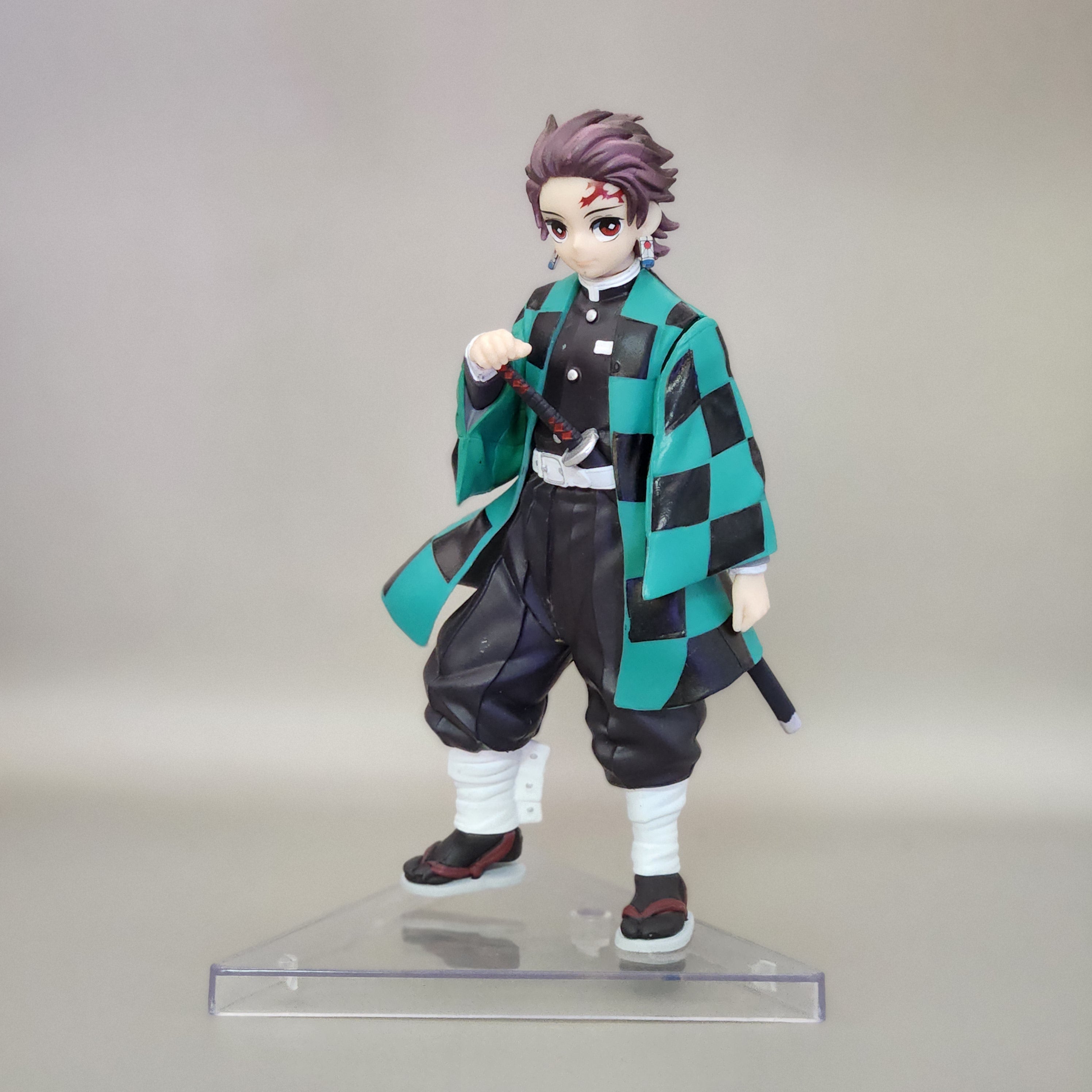 Figurine Demon slayer Tanjiro (16 cm)
