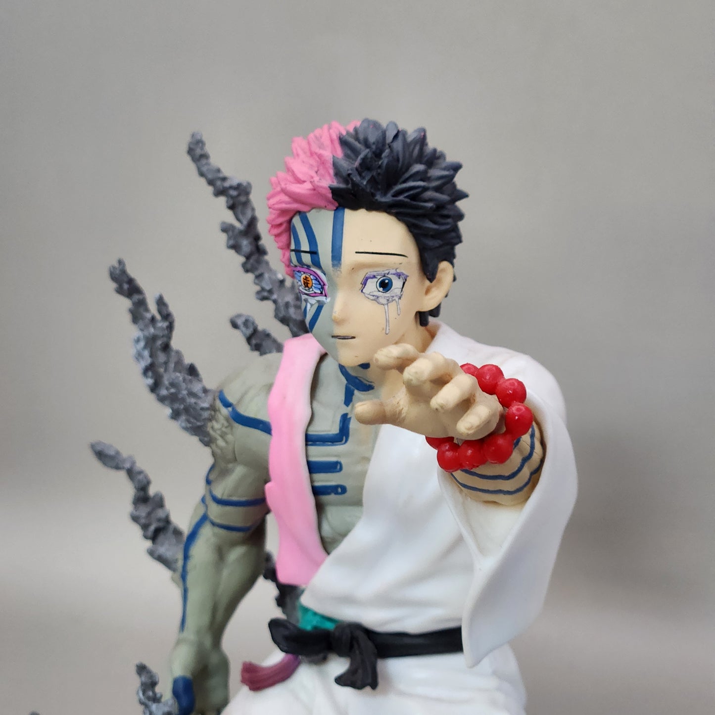 Figurine Akaza Demon slayer 13cm