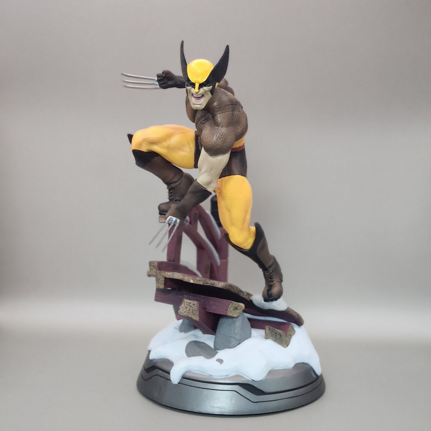 Figurine Marvel Wolverine (24cm)