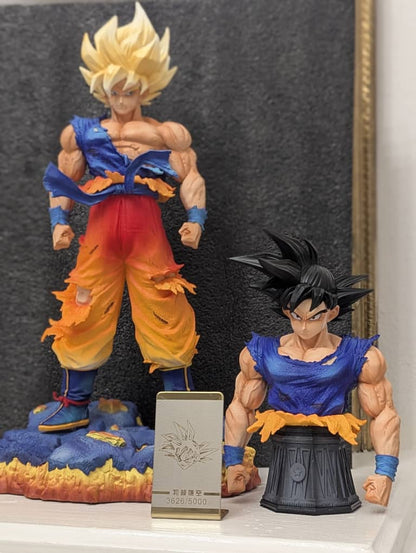 Figurine Goku SSJ + Buste  34 cm