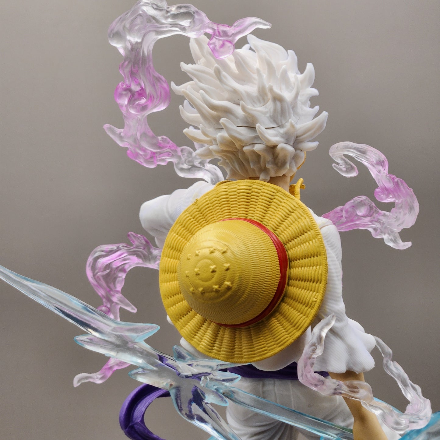 Figurine Luffy Gear 5 (Eclaire) 24 cm
