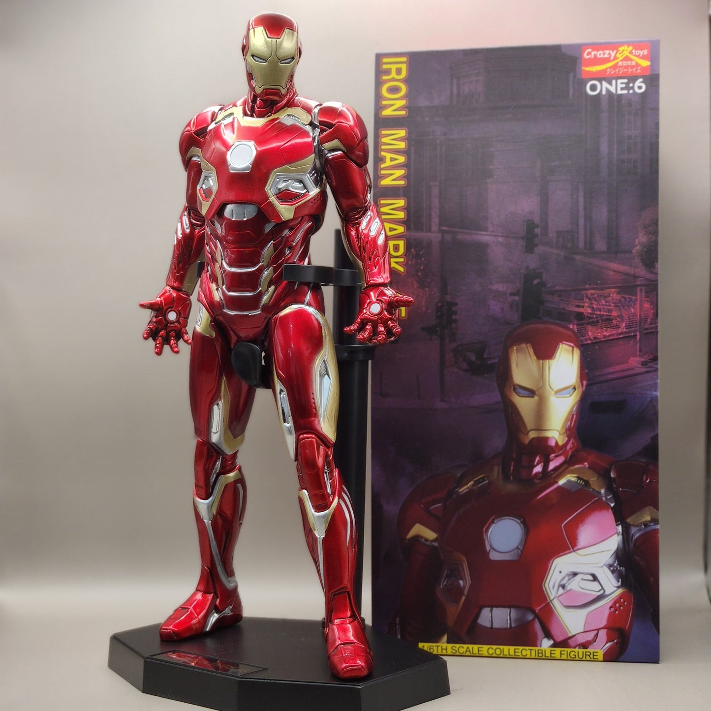 Figurine Iron Man -Mark 45- 32 cm