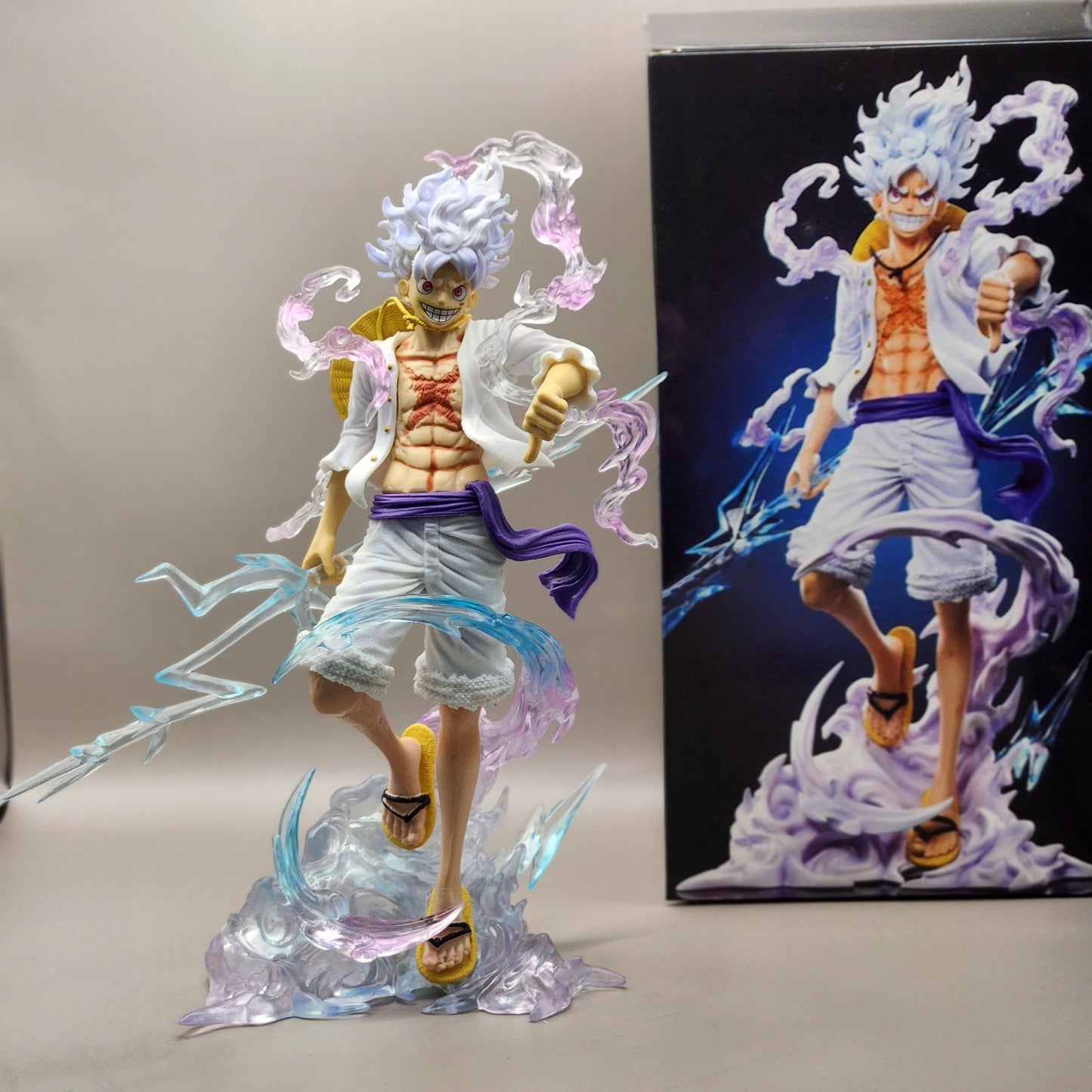 Figurine Luffy Gear 5 (Eclaire) 24 cm