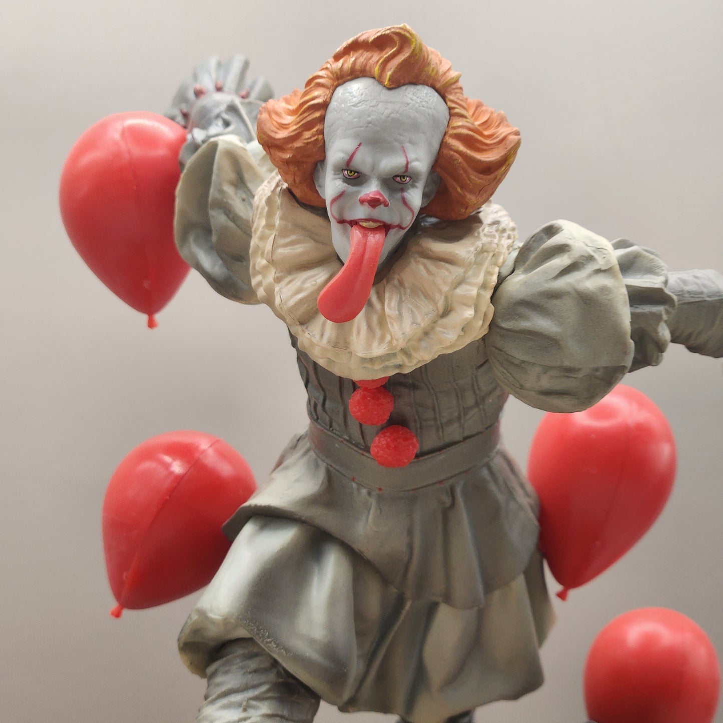 Figurine Pennywise "IT" 20 CM