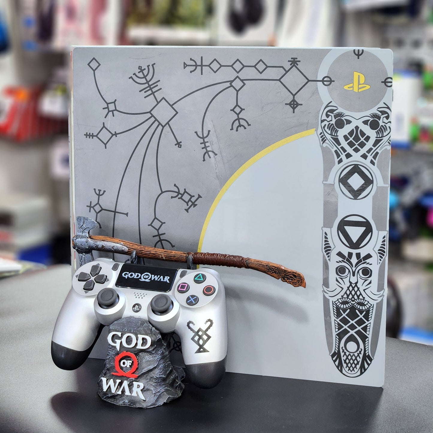 Console PlayStation 4/PS4 PRO Edition God Of War